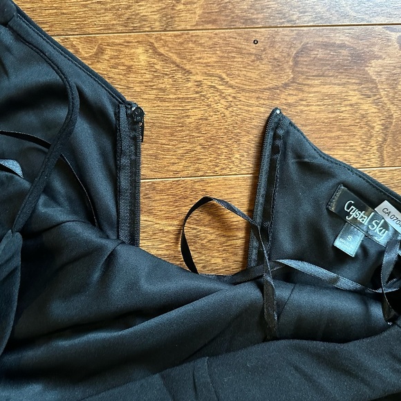 Black one shoulder jumpsuit - Picture 3 of 6